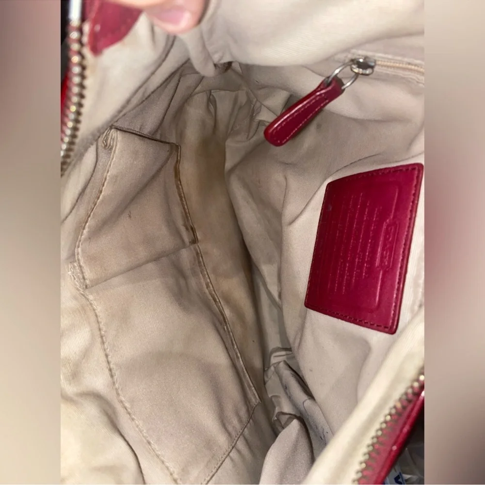 COACH Vintage SOHO Red Patent Leather Hobo Crossbody Shoulder Handbag GUC - Picture 6 of 6